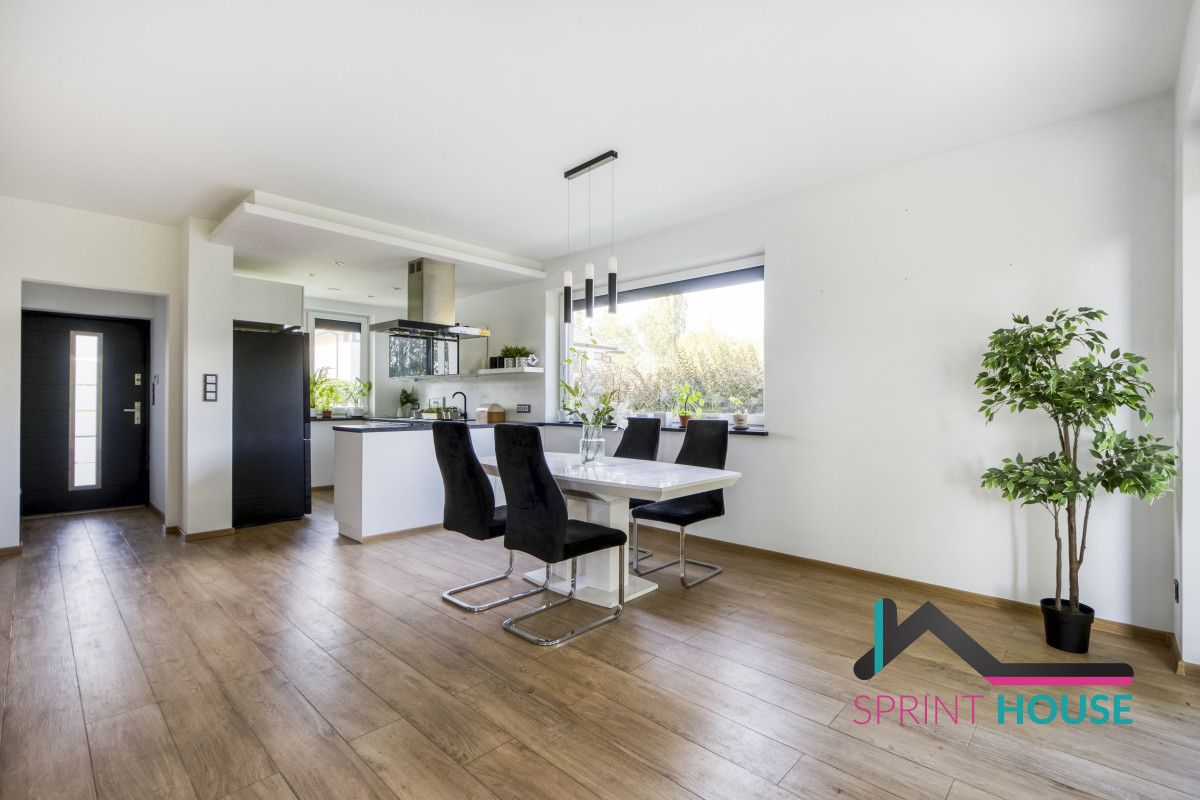 Mieszkanie 6-pokojowe Głosków, ul. Pustułki. Zdjęcie 9