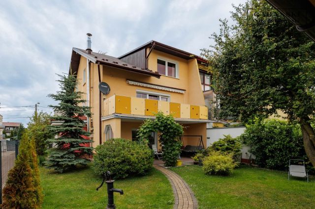 bliźniak, 7 pokoi Tarnów Krzyż, ul. Stefana Jaracza. Zdjęcie 1