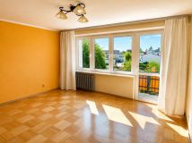 Mieszkanie 3-pokojowe Warka Centrum, os. 35-lecia PRL. Zdjęcie 1