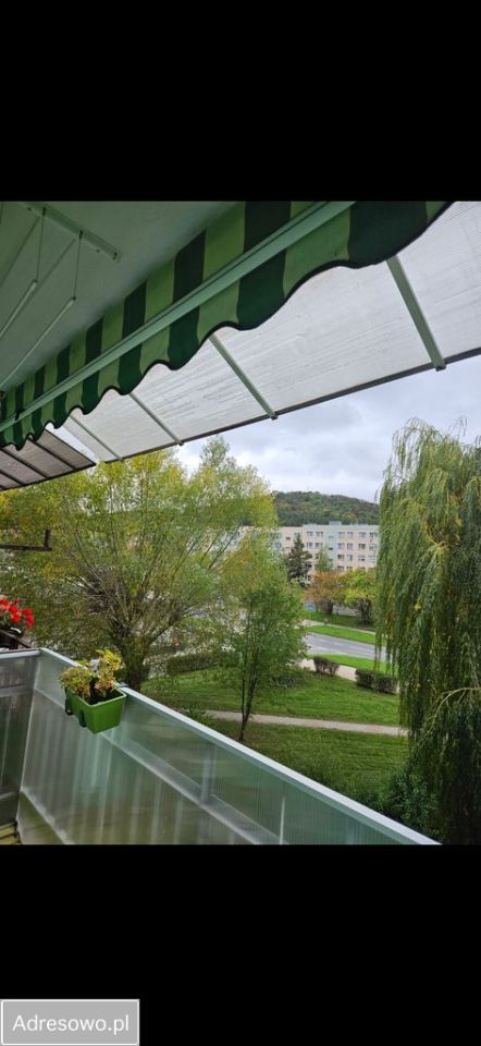 Mieszkanie 3-pokojowe Bielawa, os. XXV-lecia PRL. Zdjęcie 2