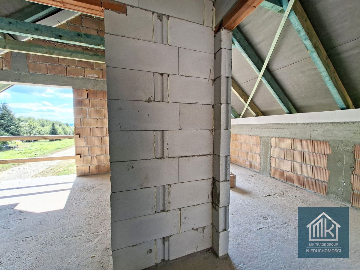 dom wolnostojący, 5 pokoi Kłaj. Zdjęcie 17