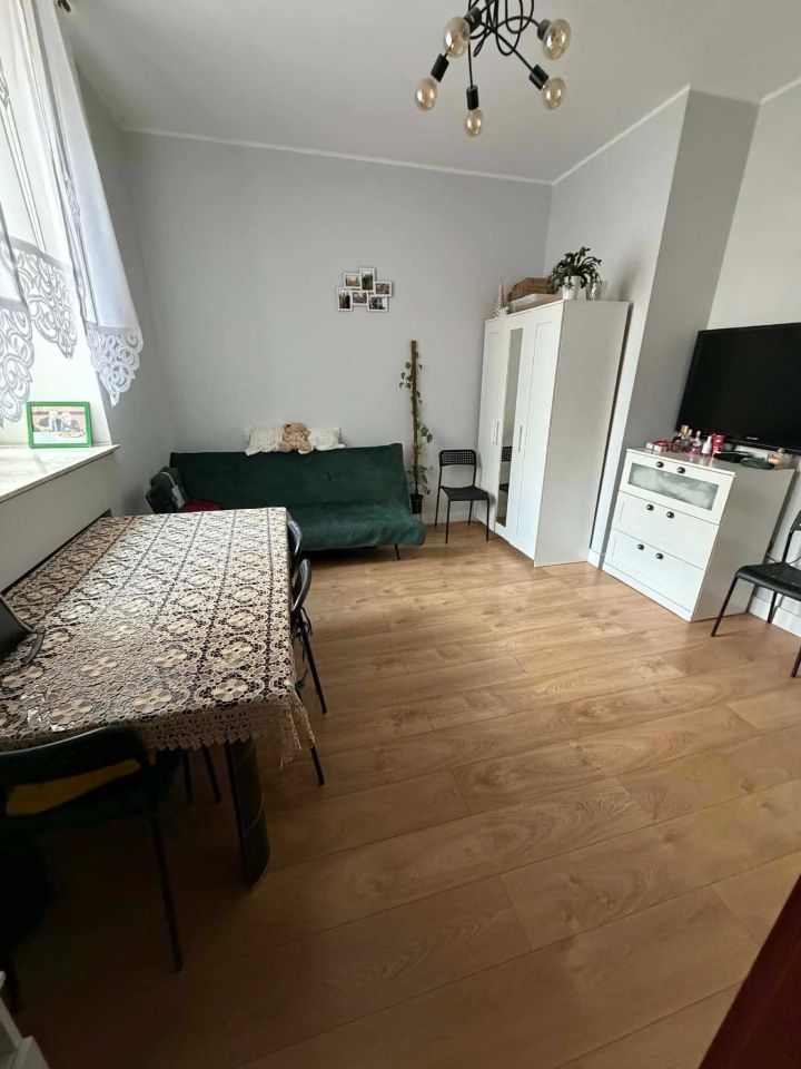 Mieszkanie 3-pokojowe Płock Stare Miasto. Zdjęcie 2