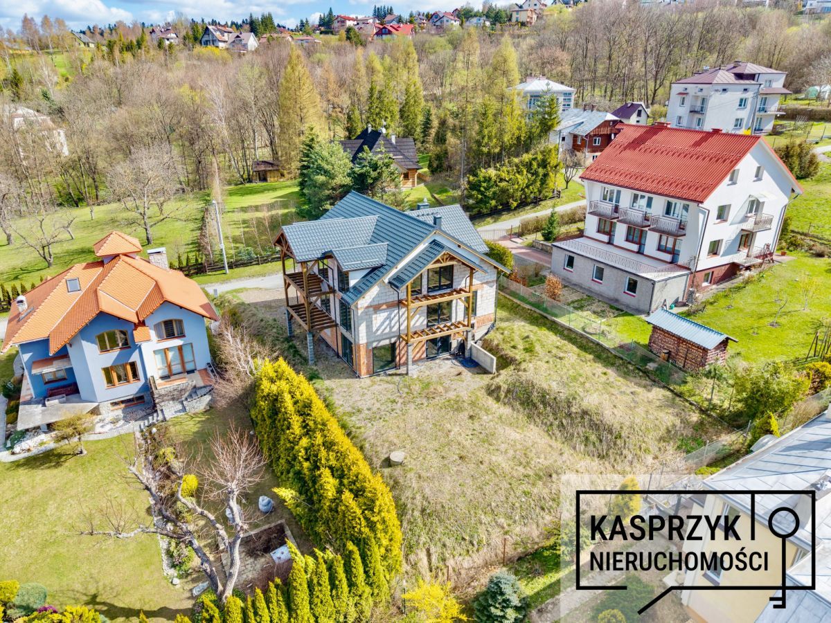 dom wolnostojący, 11 pokoi Iwonicz-Zdrój, ul. Kwiatowa. Zdjęcie 13