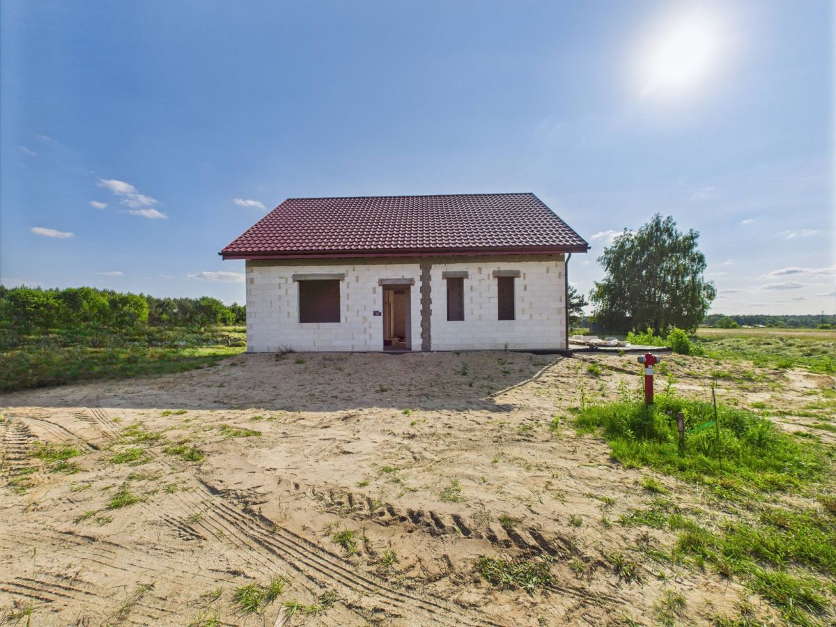 dom wolnostojący, 4 pokoje Złotów. Zdjęcie 2