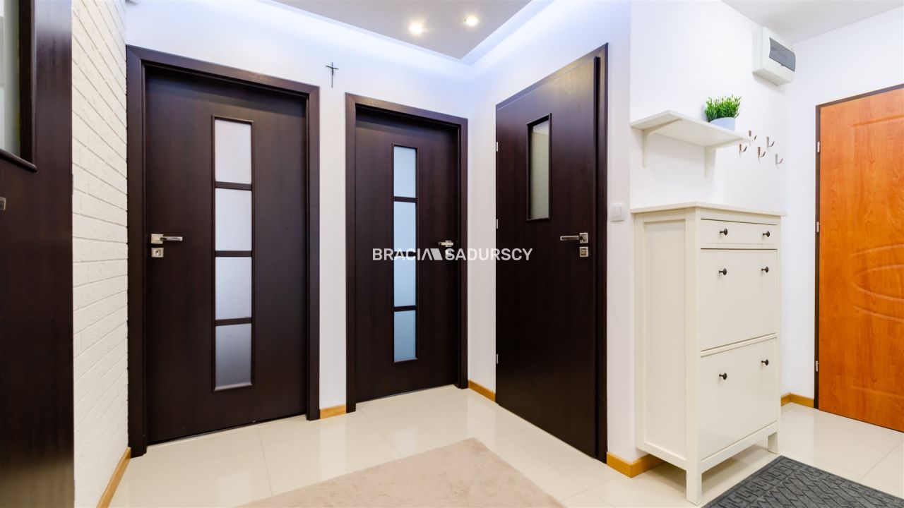 Mieszkanie 3-pokojowe Wieliczka, os. Tadeusza Kościuszki. Zdjęcie 15