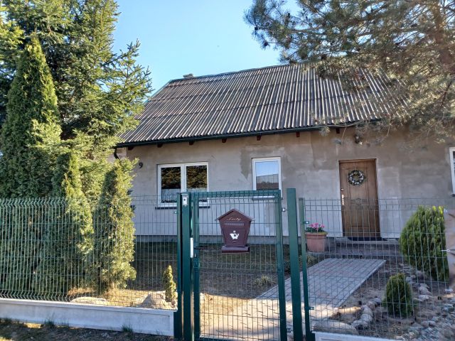 dom wolnostojący, 5 pokoi Skowarcz, ul. Srebrna. Zdjęcie 1