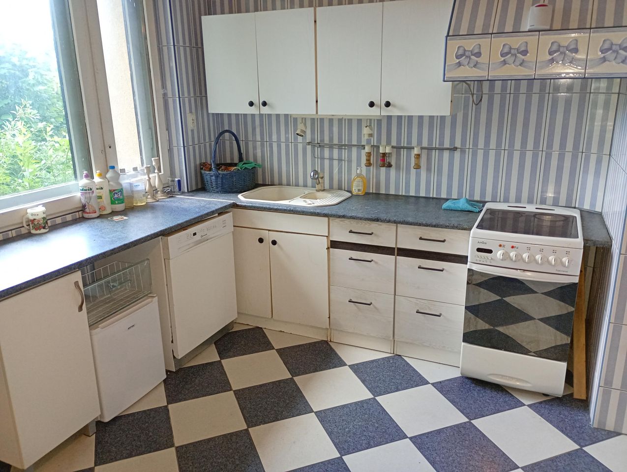 dom wolnostojący, 7 pokoi Szczecin Gumieńce, ul. Poronińska. Zdjęcie 9