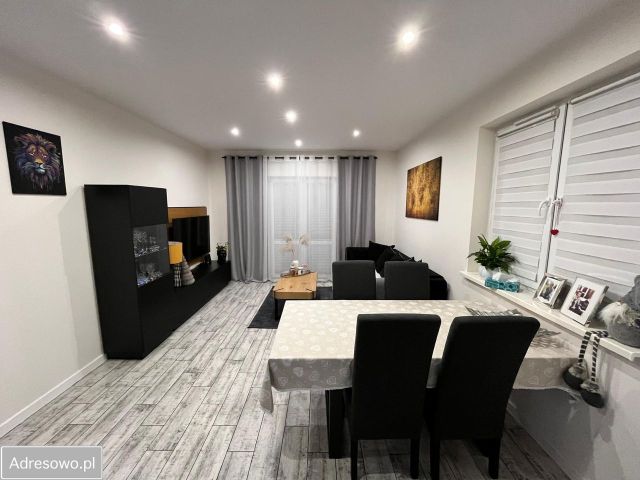 dom wolnostojący, 3 pokoje Obory. Zdjęcie 1