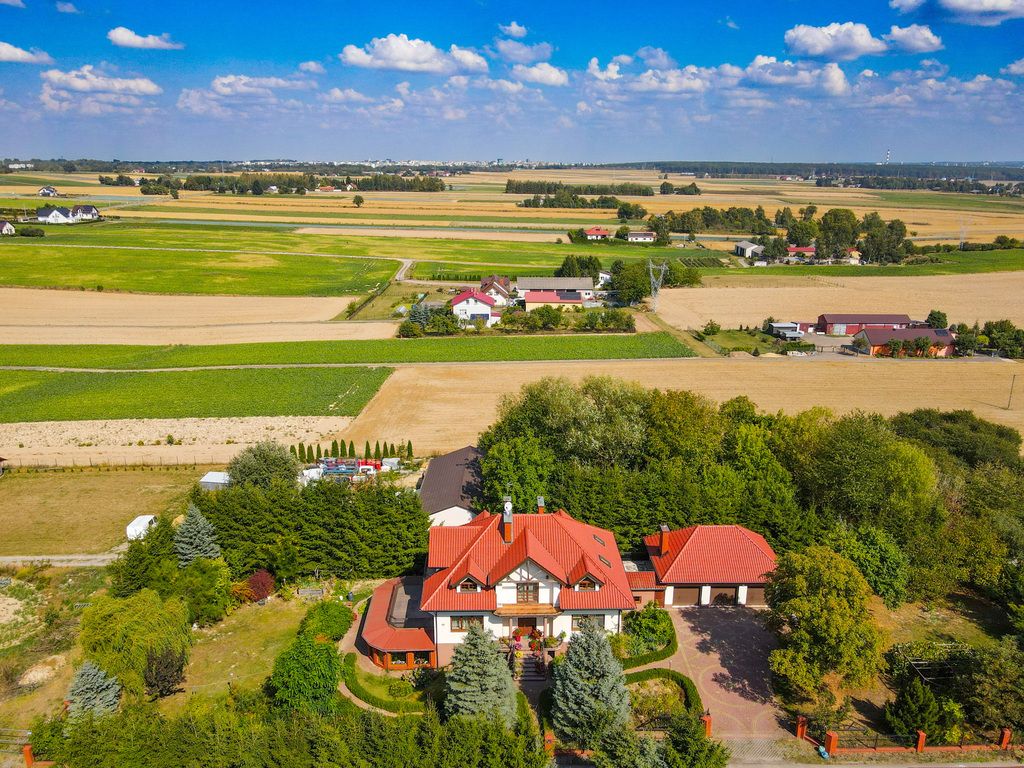 dom wolnostojący, 6 pokoi Zemborzyce Dolne. Zdjęcie 3