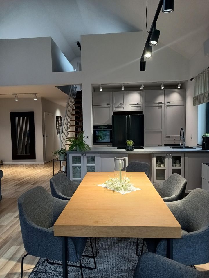 dom wolnostojący, 5 pokoi Stanisławów Pierwszy, ul. Jana Kazimierza. Zdjęcie 8