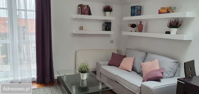 Mieszkanie 3-pokojowe Warszawa Okęcie, ul. Radarowa. Zdjęcie 1