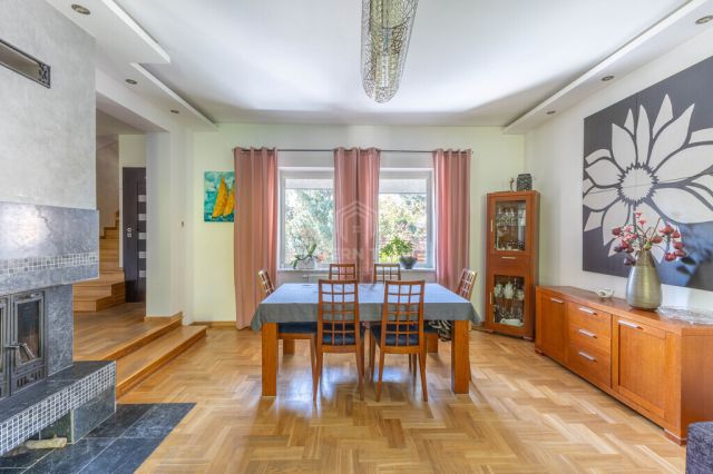 dom wolnostojący, 7 pokoi Kamionka. Zdjęcie 3