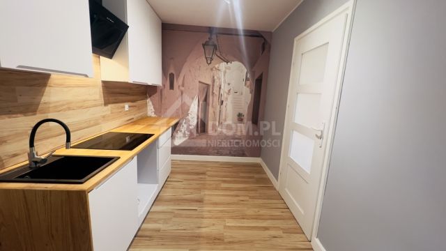 dom wolnostojący, 1 pokój Pliskowola. Zdjęcie 3