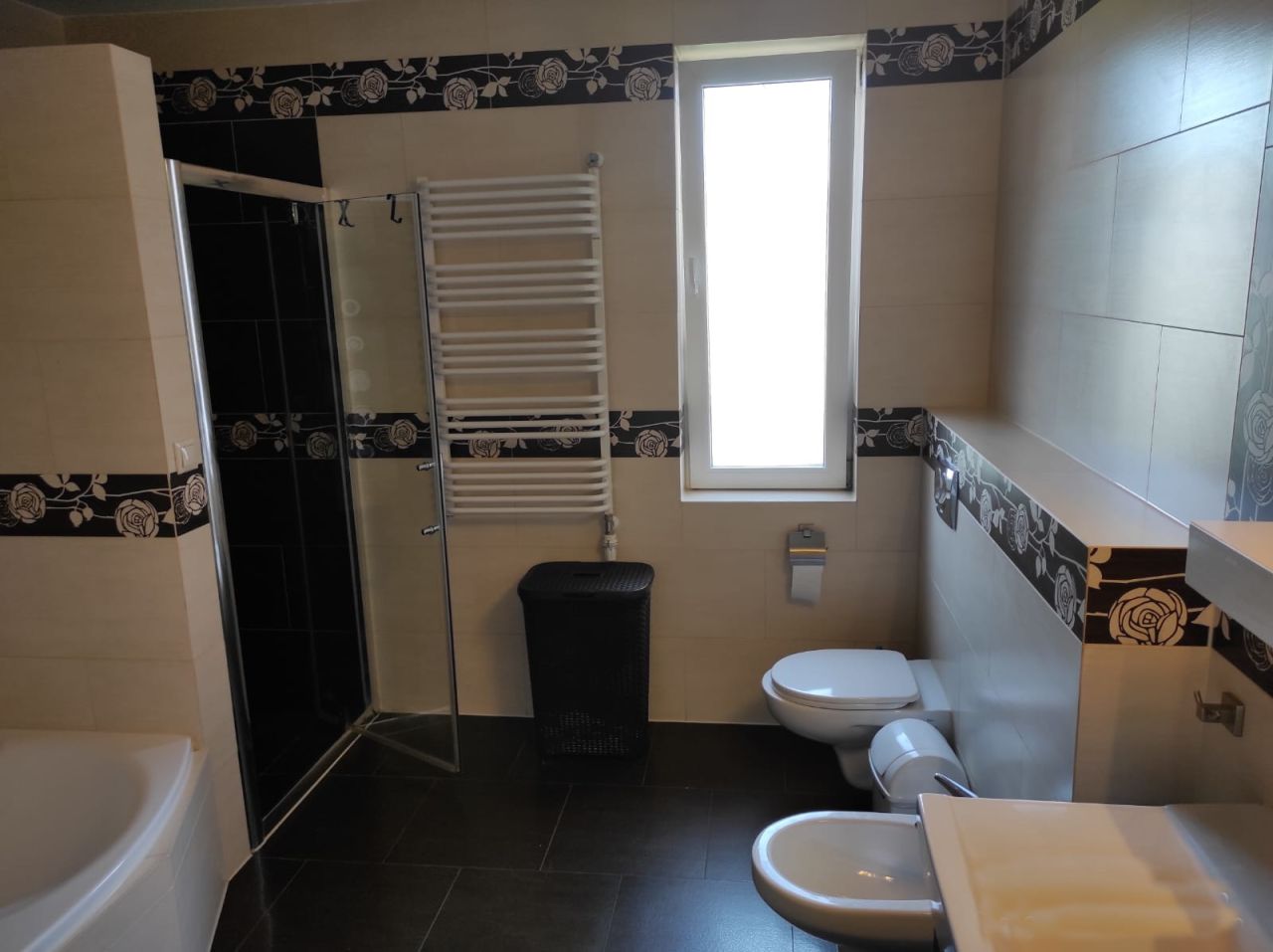 gospodarstwo, 7 pokoi Upadły. Zdjęcie 38