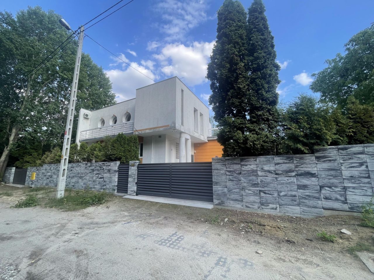dom wolnostojący Łódź Rogi, ul. Kasztelańska