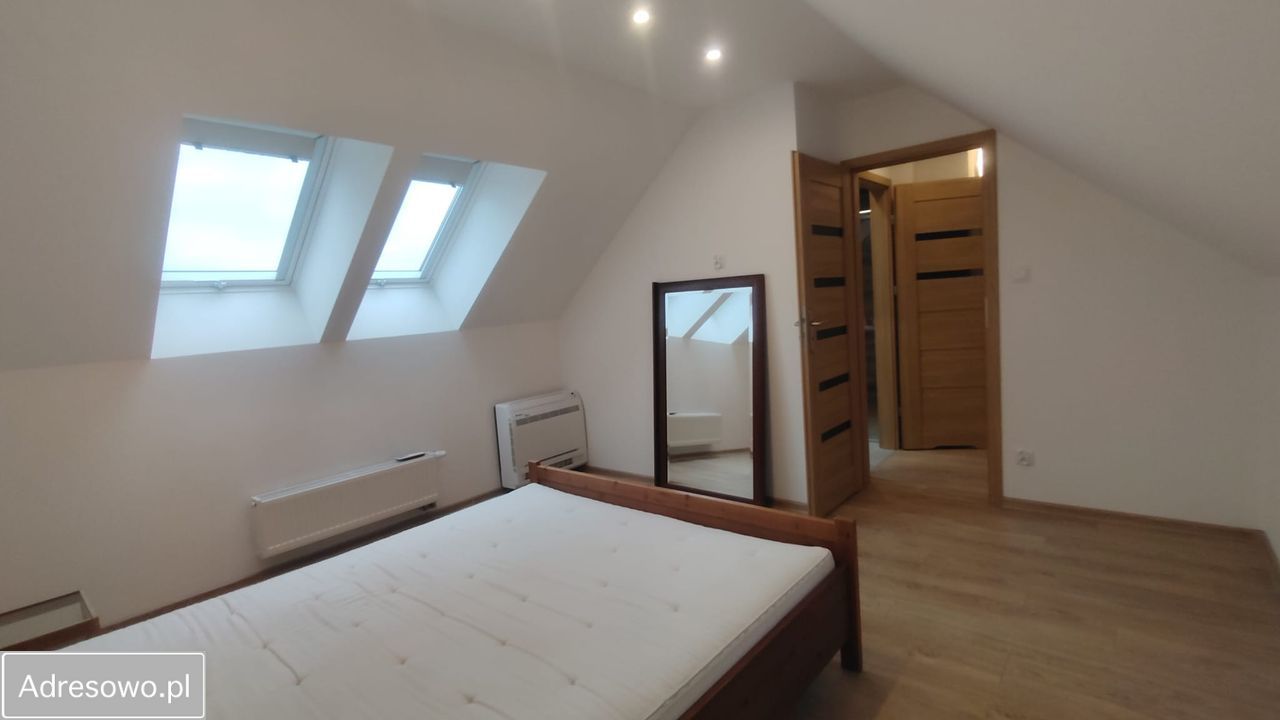 Mieszkanie 5-pokojowe Domaszczyn, ul. św. Judy Tadeusza. Zdjęcie 17