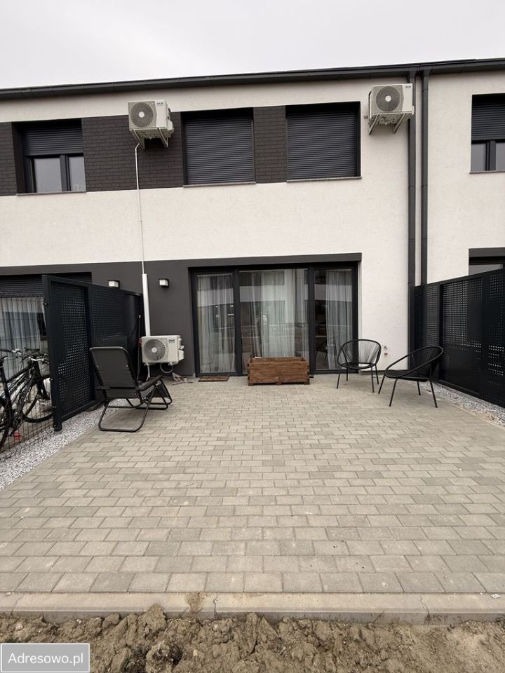 dom szeregowy, 4 pokoje Mrozów, ul. Wodna. Zdjęcie 10