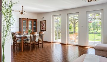 bliźniak, 15 pokoi Dębogórze