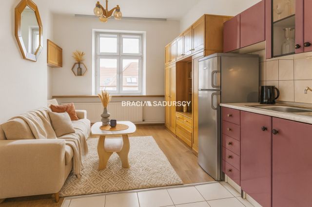 Mieszkanie 4-pokojowe Kraków Stare Miasto, ul. Mikołaja Zyblikiewicza. Zdjęcie 8