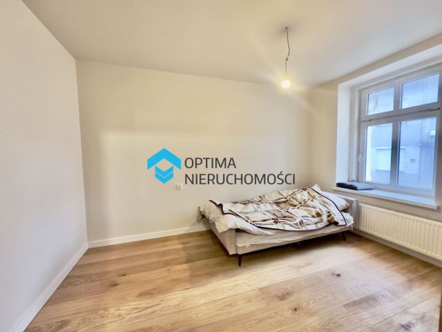 Mieszkanie 2-pokojowe Jelenia Góra, ul. Jana Kasprowicza. Zdjęcie 2