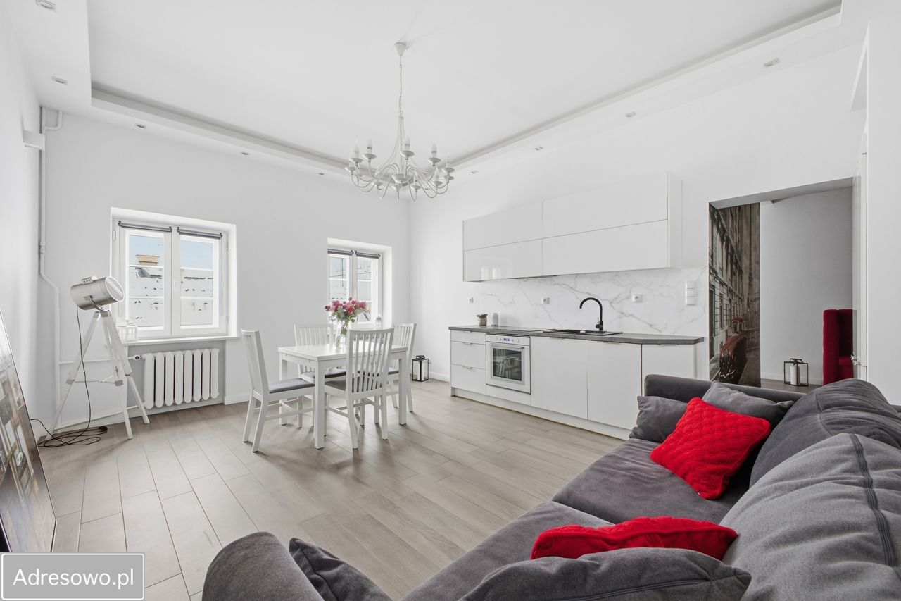 Mieszkanie 3-pokojowe Warszawa Stare Miasto, ul. Świętojańska. Zdjęcie 6