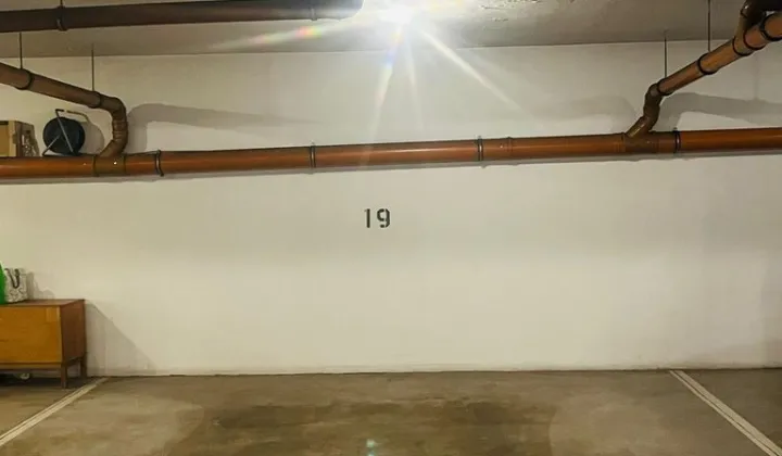 Garaż/miejsce parkingowe Wrocław Krzyki, ul. Partynicka