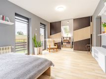dom wolnostojący, 4 pokoje Rawałowice. Zdjęcie 4