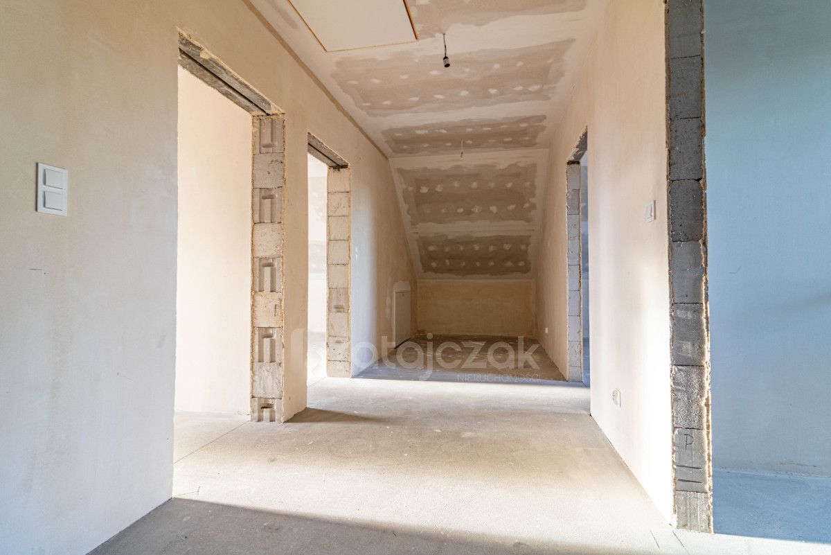 dom wolnostojący, 5 pokoi Kłodawa, ul. Słoneczna. Zdjęcie 13