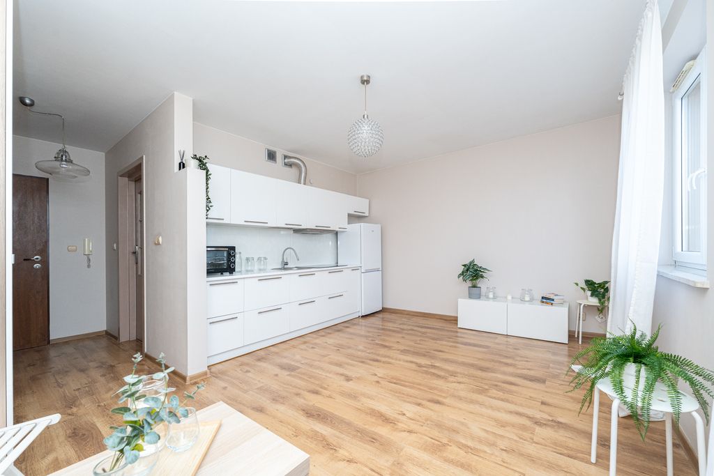 Mieszkanie 1-pokojowe Ząbki, ul. Mikołaja Kopernika. Zdjęcie 3