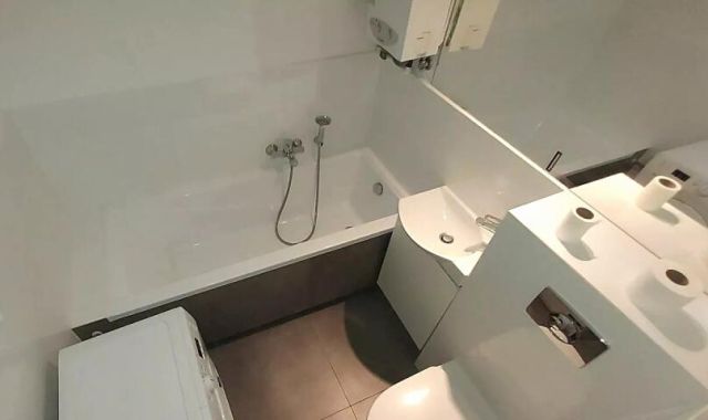 Mieszkanie 3-pokojowe Katowice Ochojec, ul. gen. Zygmunta Waltera Jankego. Zdjęcie 5