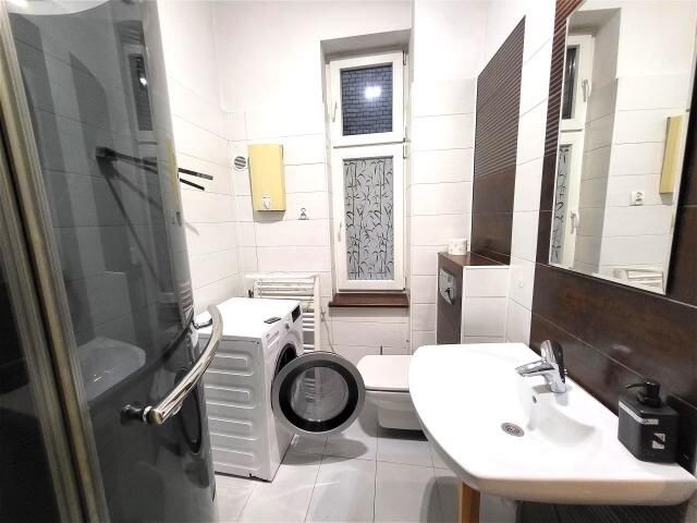 Mieszkanie 5-pokojowe Katowice Śródmieście, ul. Henryka Sienkiewicza. Zdjęcie 13