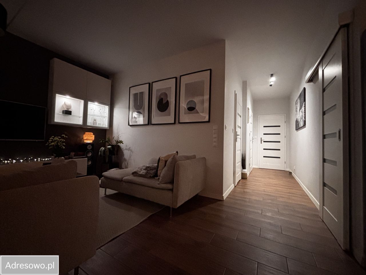 Mieszkanie 3-pokojowe Wrocław Jarnołtów, ul. Kębłowicka. Zdjęcie 3