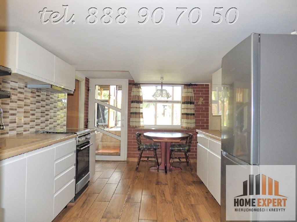 dom szeregowy, 4 pokoje Porajów, os. Piastowskie. Zdjęcie 9