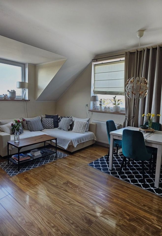 Mieszkanie 3-pokojowe Głogowo. Zdjęcie 1