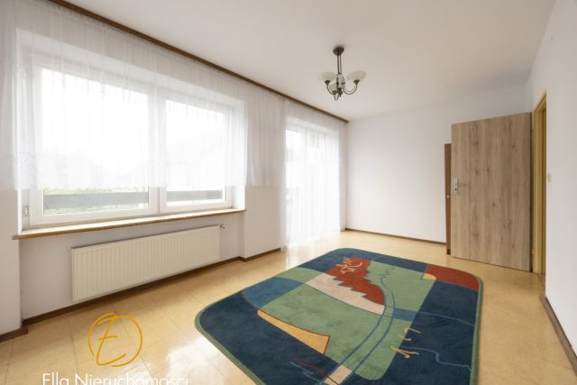 dom wolnostojący, 6 pokoi Jelenia Góra Zabobrze, ul. Wiśniowa. Zdjęcie 16