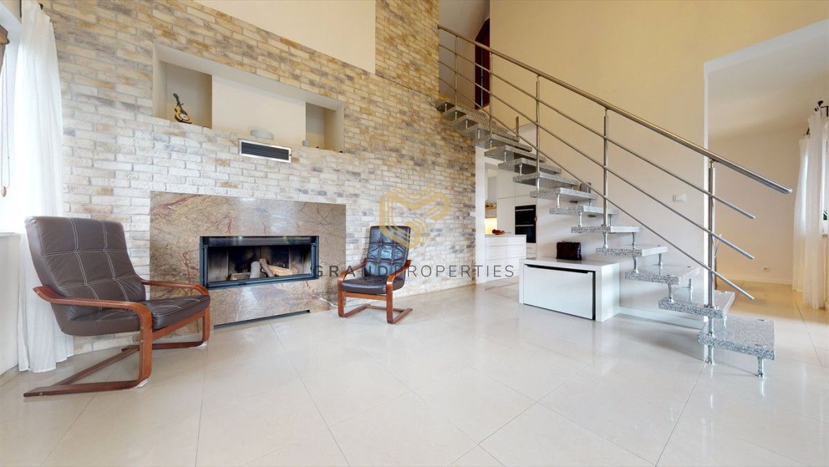 dom wolnostojący, 5 pokoi Warszawa Wawer