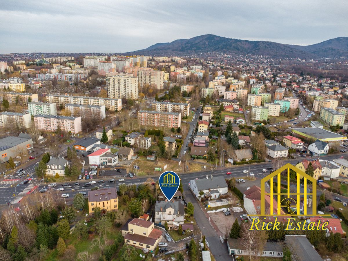 dom wolnostojący, 6 pokoi Bielsko-Biała, ul. Żywiecka. Zdjęcie 17