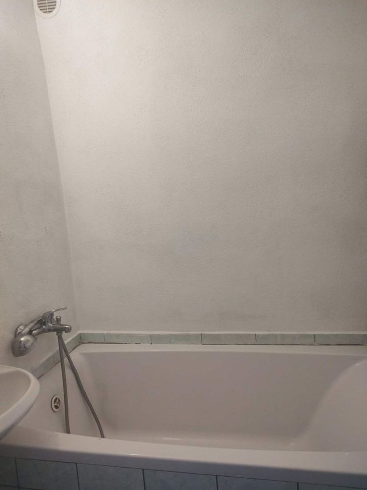 Mieszkanie 1-pokojowe Bełchatów. Zdjęcie 4