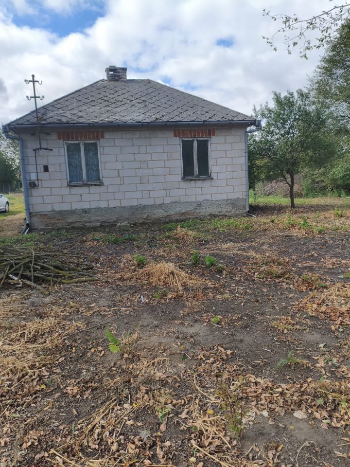 dom wolnostojący, 3 pokoje Mościska. Zdjęcie 2