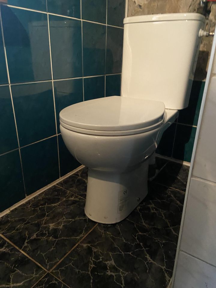 dom wolnostojący, 2 pokoje Poręba, ul. Wolności. Zdjęcie 22