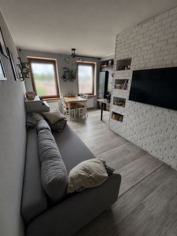 Mieszkanie 2-pokojowe Żarów, ul. Armii Krajowej. Zdjęcie 1
