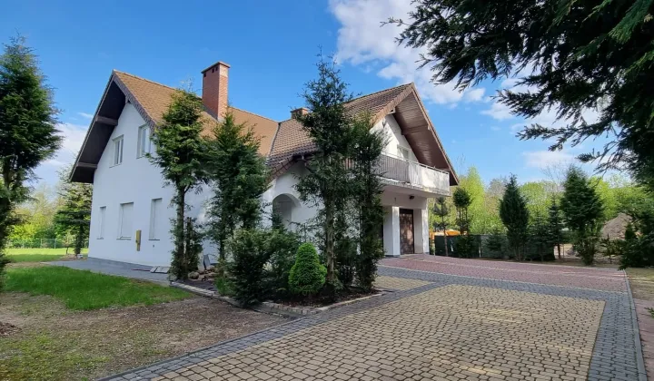 dom wolnostojący, 4 pokoje Dominów