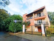 dom wolnostojący, 6 pokoi Kraków Bronowice