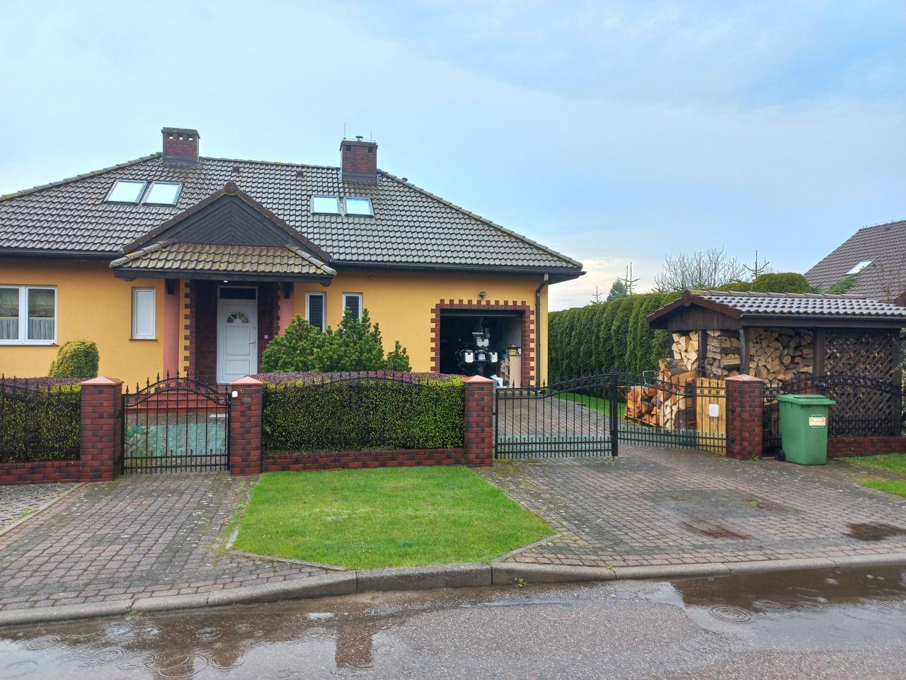 dom wolnostojący, 4 pokoje Siemianice, ul. Lawendowa. Zdjęcie 9