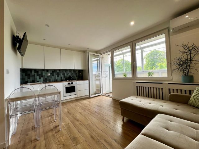 Mieszkanie 3-pokojowe Łódź Górna, ul. Gościnna. Zdjęcie 1