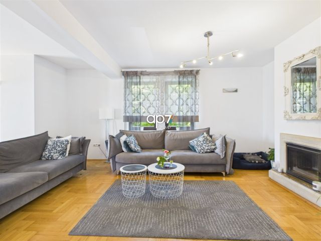 dom wolnostojący, 6 pokoi Karniowice. Zdjęcie 2