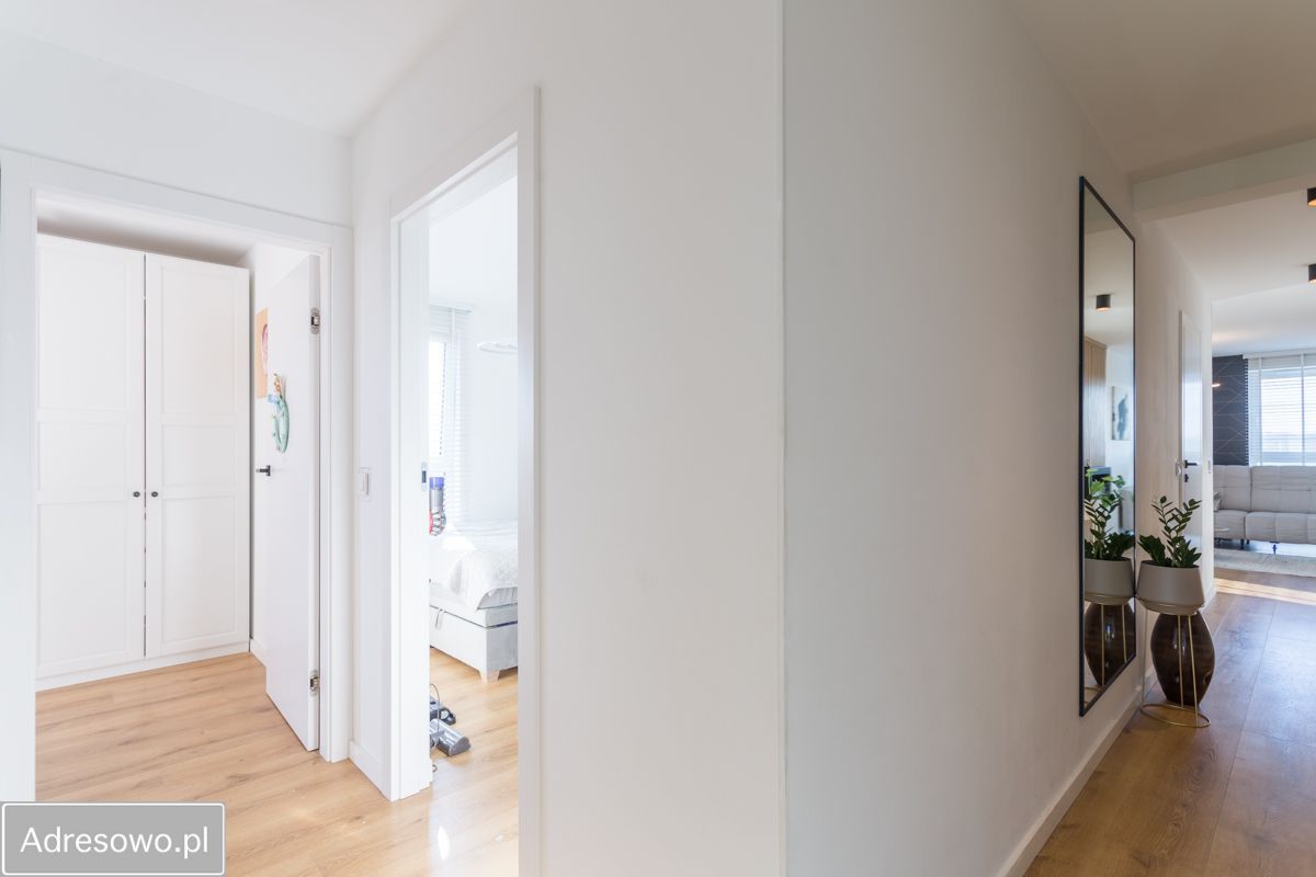 Mieszkanie 4-pokojowe Przecław. Zdjęcie 12