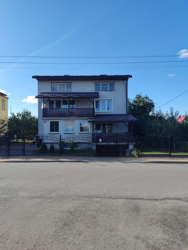 dom wolnostojący, 6 pokoi Kraśnik Kraśnik Fabryczny, ul. Henryka Sienkiewicza. Zdjęcie 2