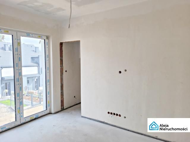 Mieszkanie 3-pokojowe Wierzchowisko, ul. Palmowa. Zdjęcie 2