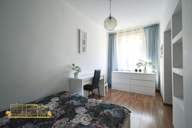 Mieszkanie 3-pokojowe Kraków Nowa Huta, os. Kolorowe. Zdjęcie 5